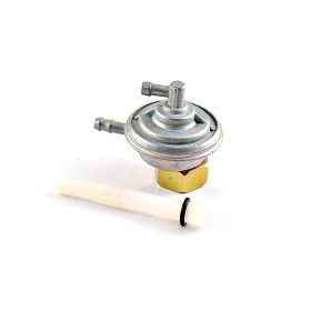   Benzincsap 4 ütemű kínai robogóhoz 4T GY6 50-80CCM / Honda Tact