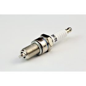 Gyertya D8TC QUAD / ATV