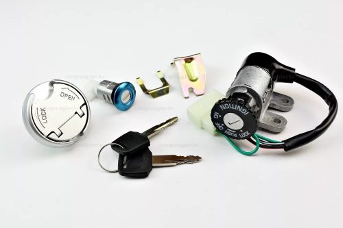 Gyújtáskapcsoló 10"-os kerekű 4 ütemű kínai robogóhoz