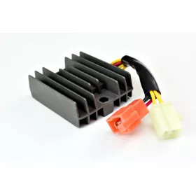 Feszültség szabályzó 6 vezetékes 12V DC tip5