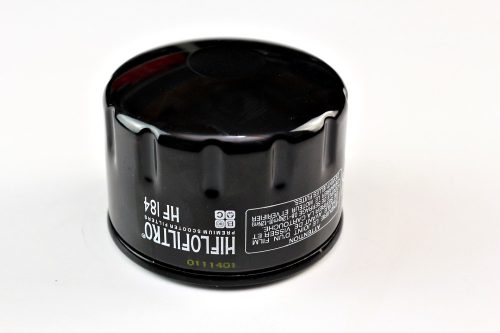 Olajszűrő PIAGGIO 500 MP3, 400 MP3, X8, X-EVO, 500 X9/GILERA 500 NEXUS / PEUGEOT 500 SATELIS, 400 GEOPOLIS / APRILIA 500 ATLANTIC, 400 ATLANTIC / GP 800cc HF184 