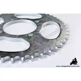Lánckerék hátsó YBR125 428 45 fogas