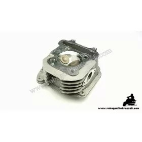   Hengerfej 4T GY6 150ccm gáz visszavezetős, 4 ütemű kínai robogóhoz