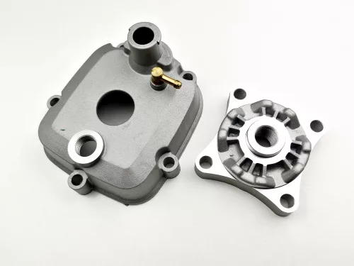 Hengerfej DERBI SENDA D50B0 2006>, GPR 2006> / GILERA 50 SMT 2006>, RCR 2006> 50ccm