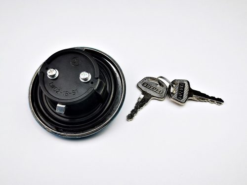 Tanksapka kulcsos Suzuki GN125