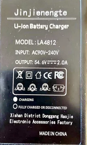 Töltő 54.6V 2.0A XLR  - elektromos kerékpár