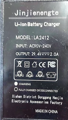 Töltő 29.4V 2.0A XLR - elektromos kerékpár