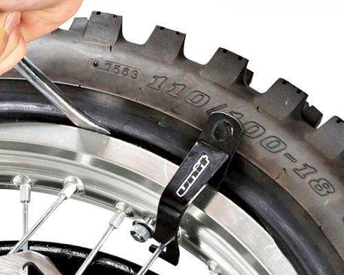 Gumi leszedő szerszám