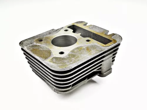 Hengerszett PIAGGIO 50CC 4T FLY / VESPA LX / S / SPRINT / PRIMAVERA D.39MM 4T 39mm - 4 szelepes