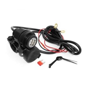 USB töltőaljzat 12V/2.1A