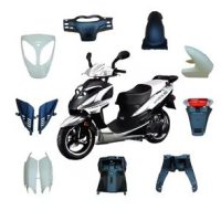 Idomok, ülések, sárvédők